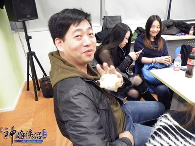 图片: 图5：雕雕成了见面会的大红人.jpg